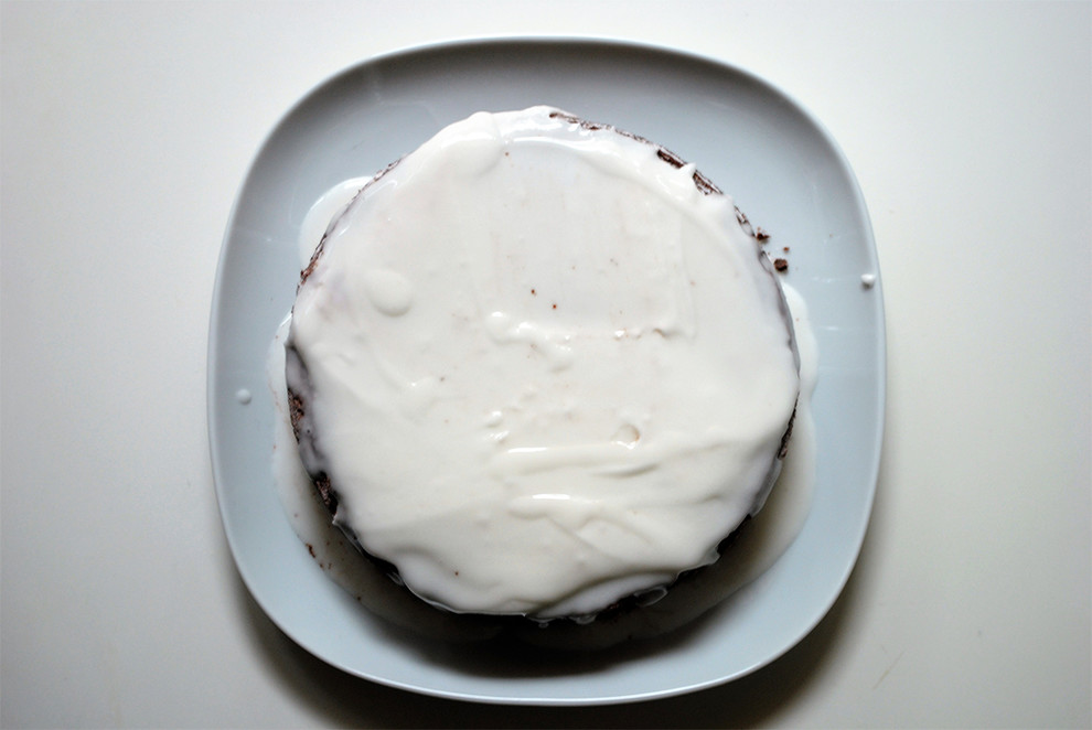 Своими руками: Как просто украсить шоколадный торт