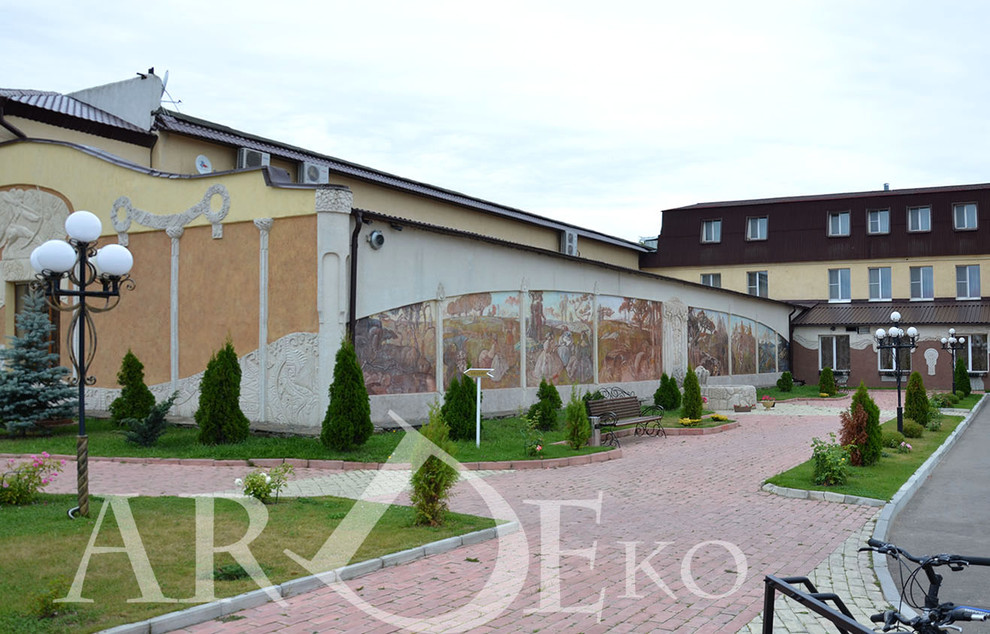 арх бетон и роспись на фасаде