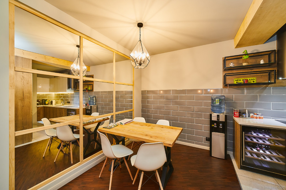 Холостяцкая Студия