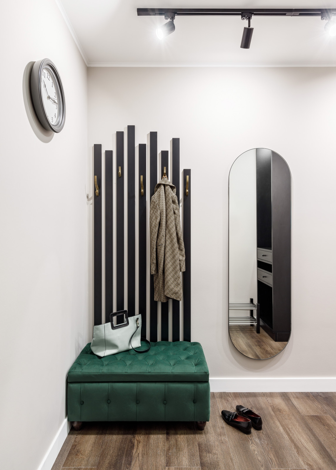 "Квартира с зайцами"