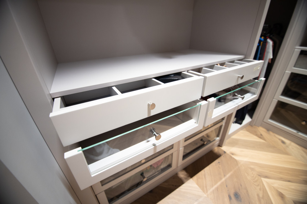 Обустройство гардеробной комнаты