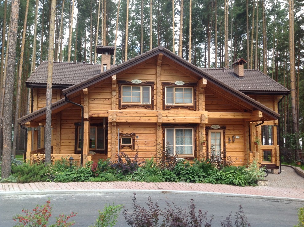 Частный жилой дом и баня на территории КП "Финский Залив" (Верхняя Сысерть)