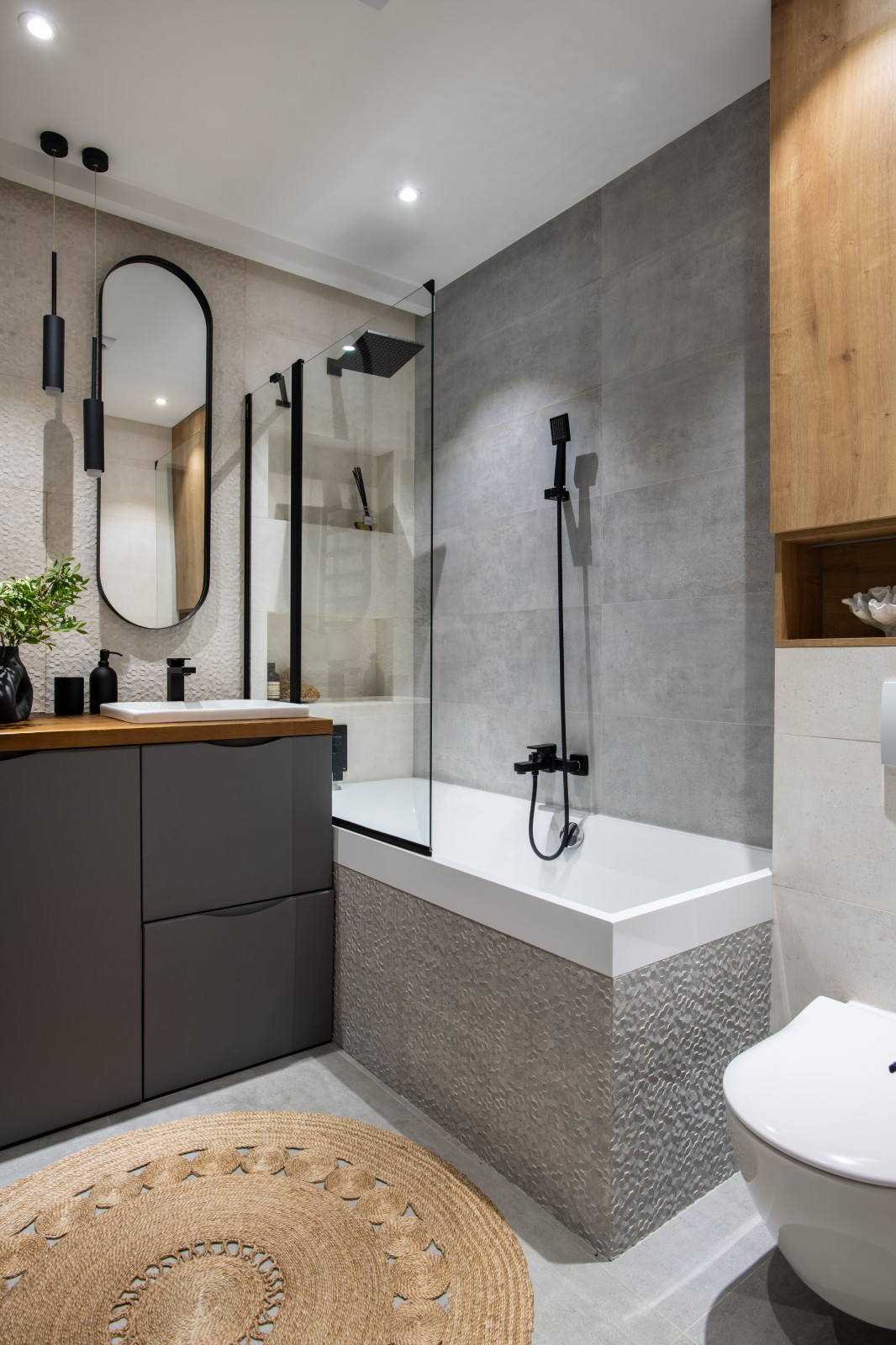 Современная квартира с элементами Эко - стиля.