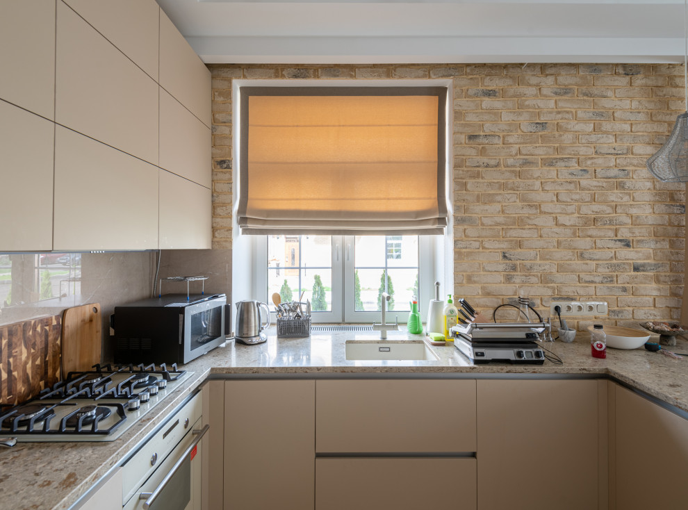 Шторы в таунхаусе