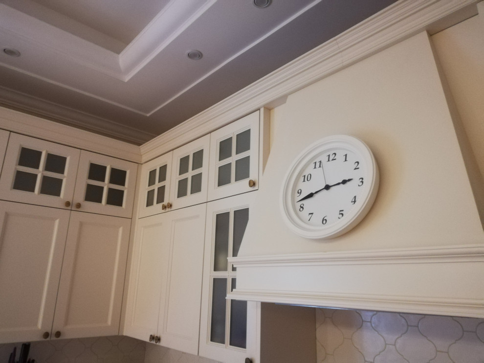 Дом в стиле американская классика, неоклассика. Фото в процессе