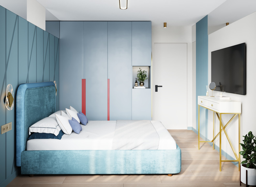 Яркая история