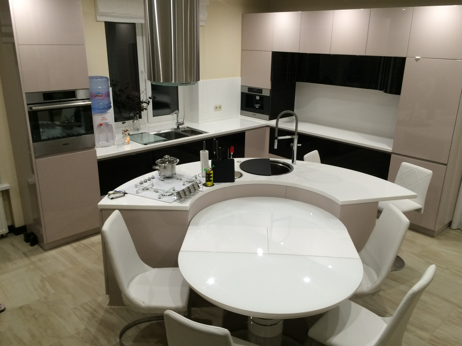 Флай на улице Лесной