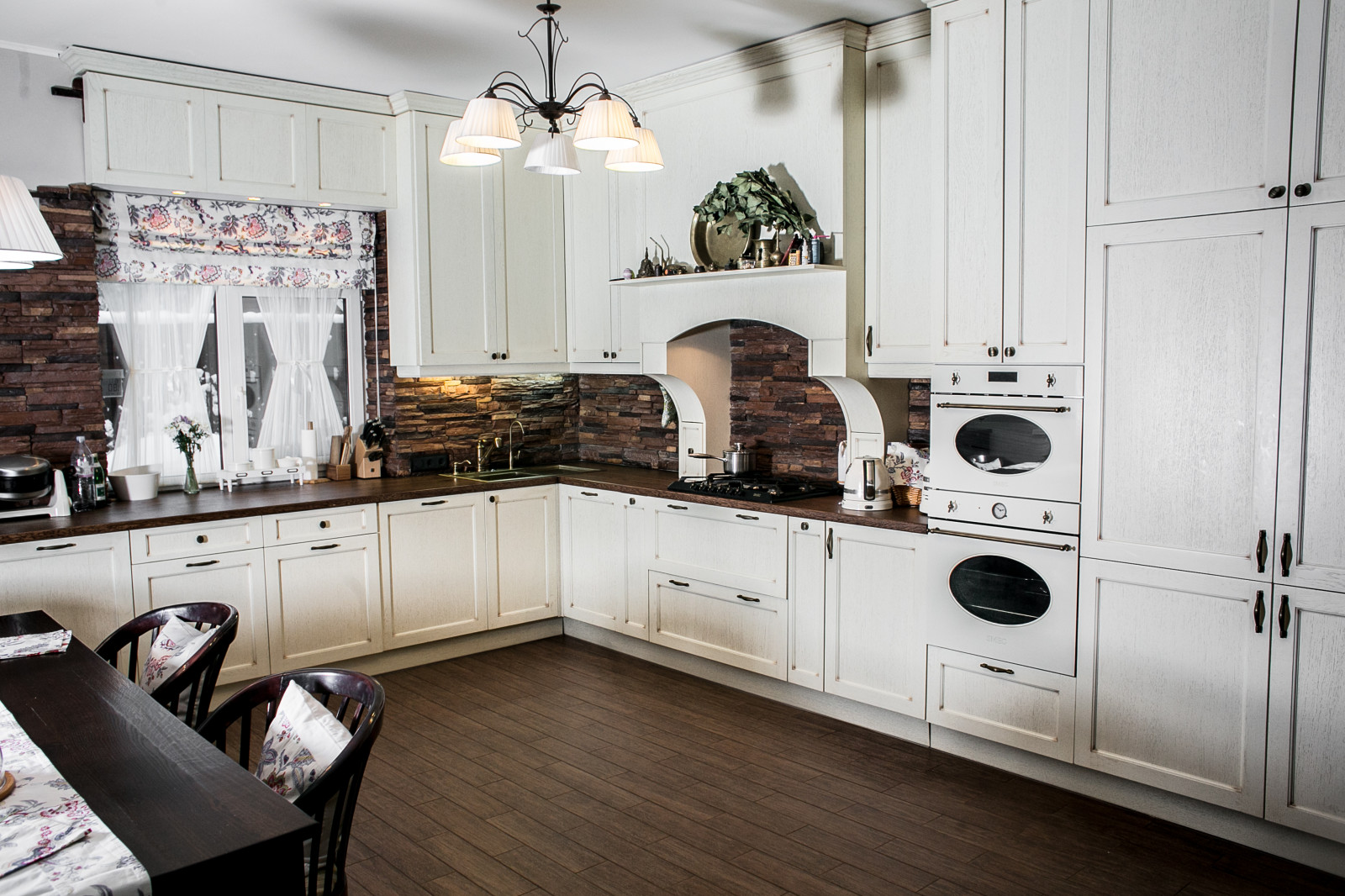 Загородный дом и баня