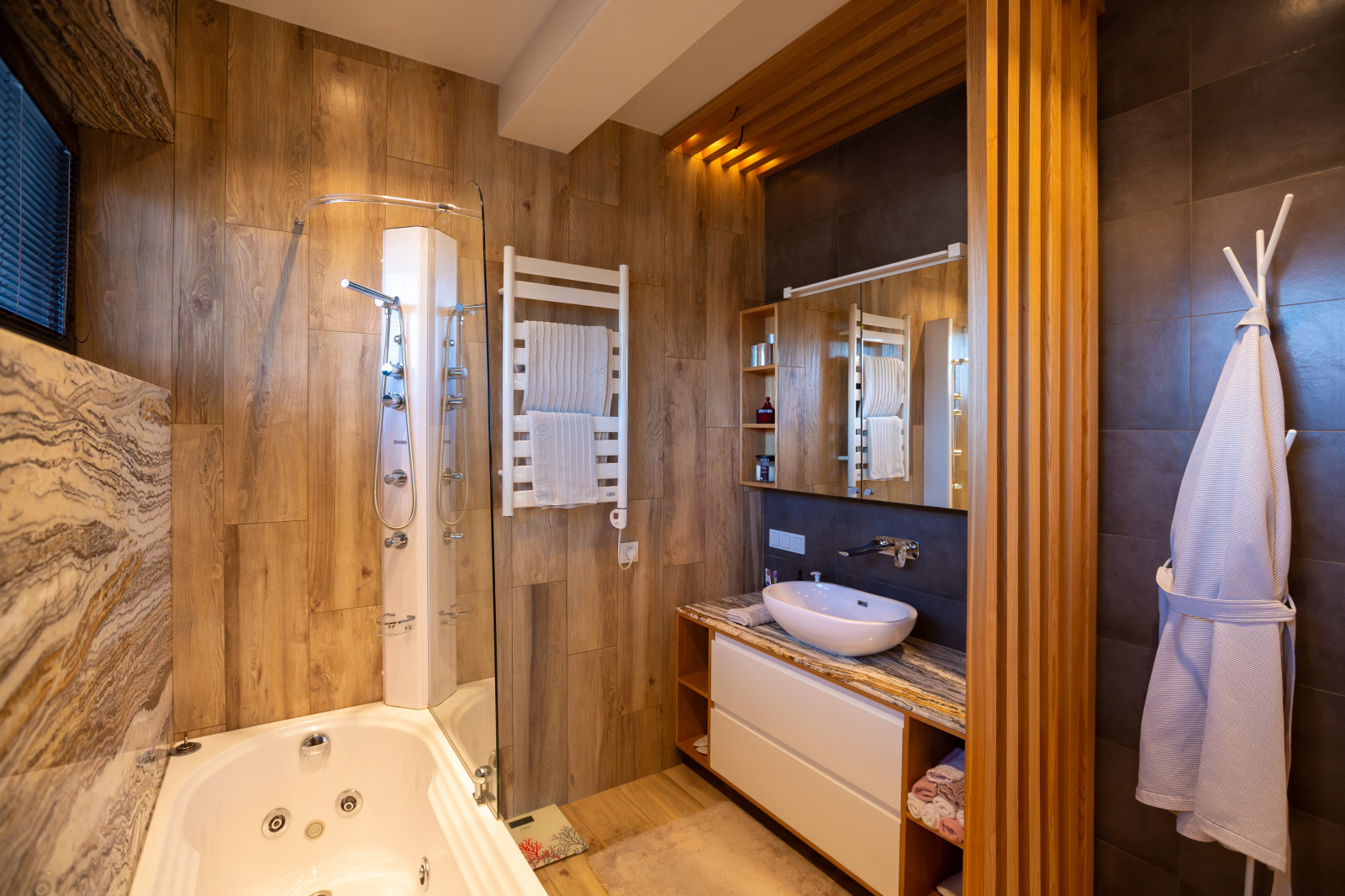 Готовый дом по проекту "Рона" 163 м2 + баня Пидан 45 м2