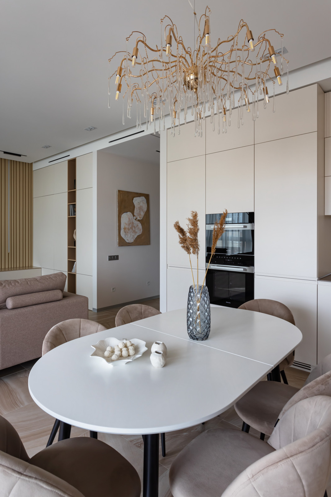 Реализованная квартира в ЖК Макаровский. Кухня-гостиная