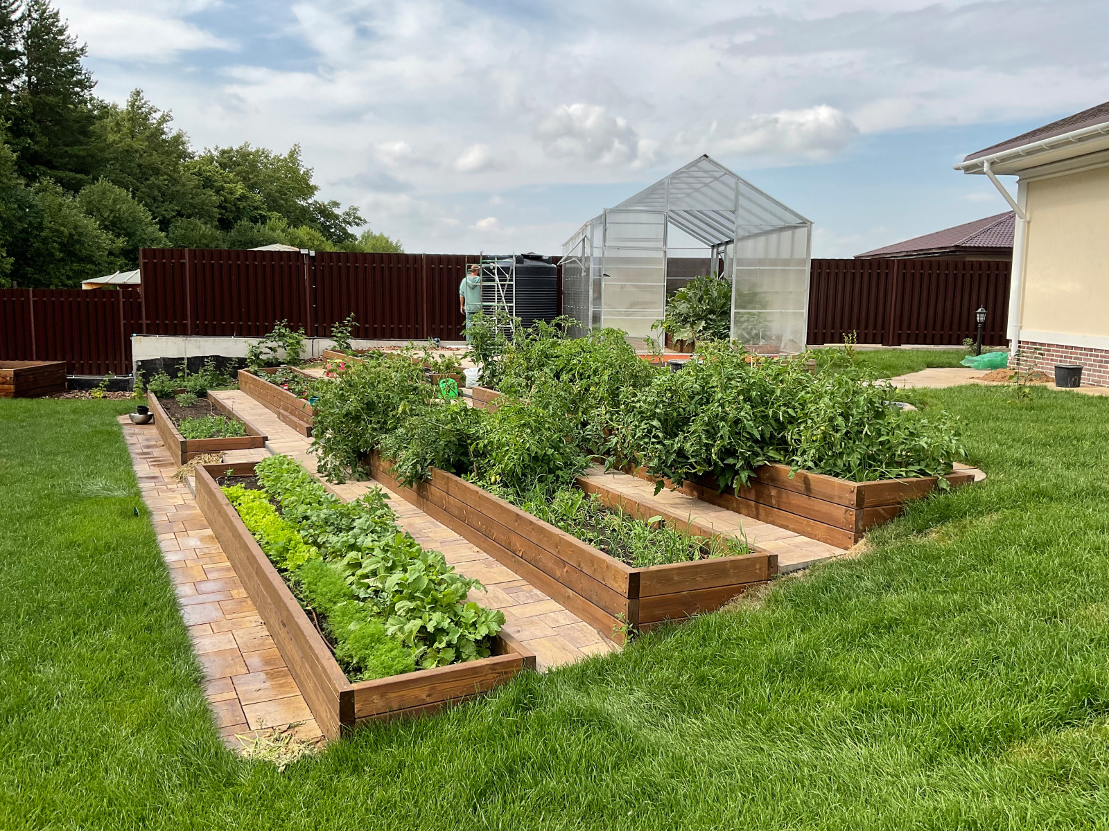 Акбердино, Девичья гора