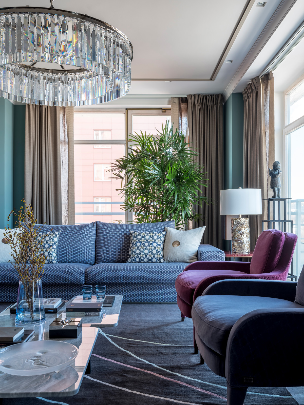 Interior with a view Интерьер с видом на МГУ