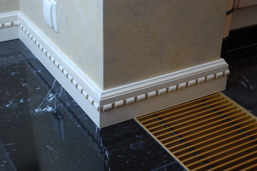 Напольный плинтус