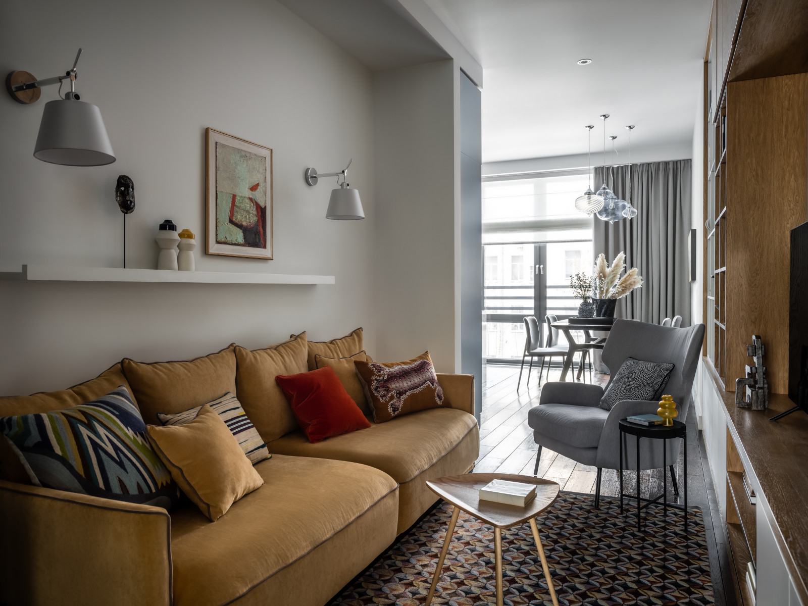 Квартира в современном доме в Казарменном переулке, общей S 117 кв.м.