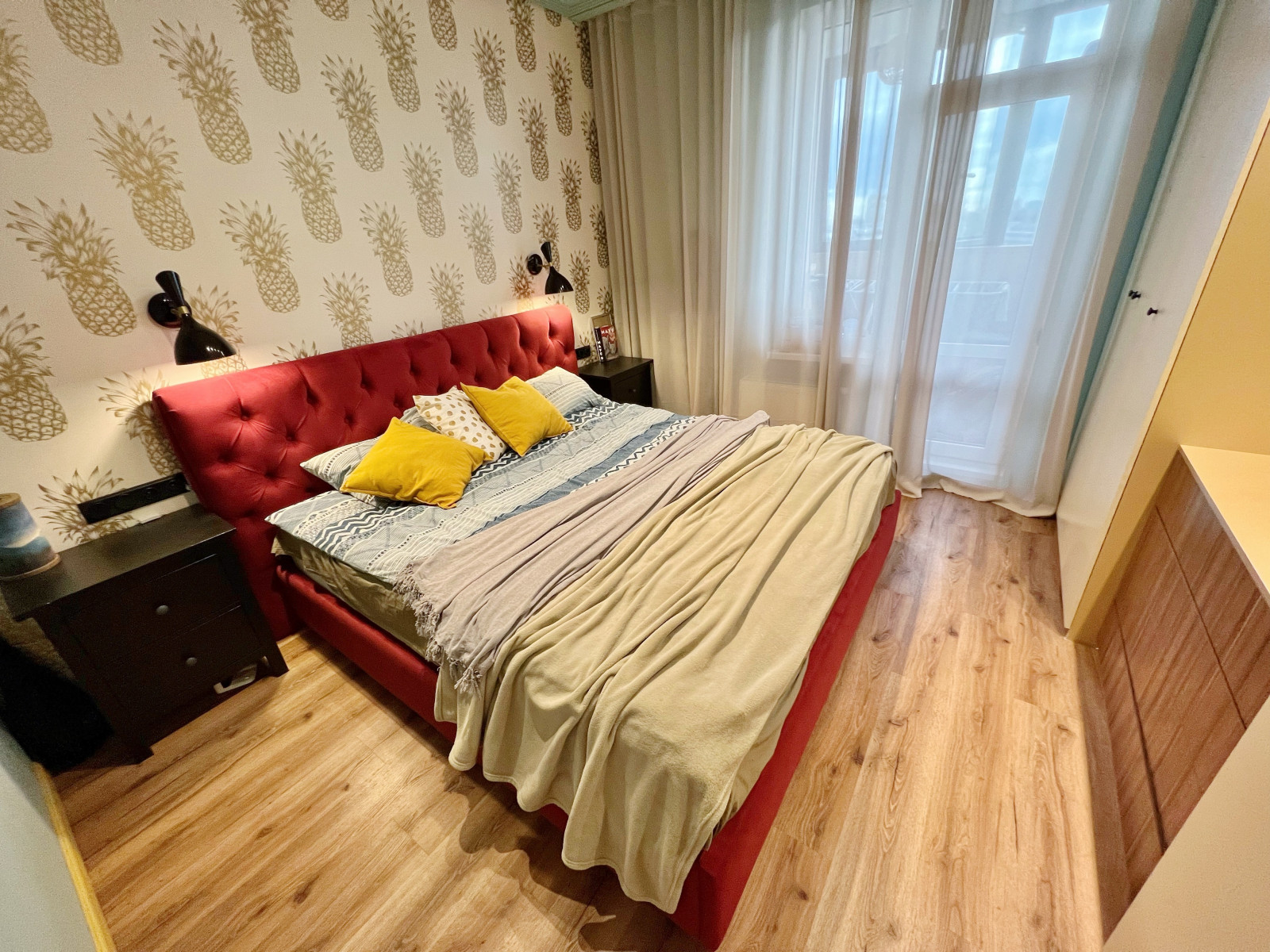 Реализация дизайн-проекта "Лето в Петербурге"