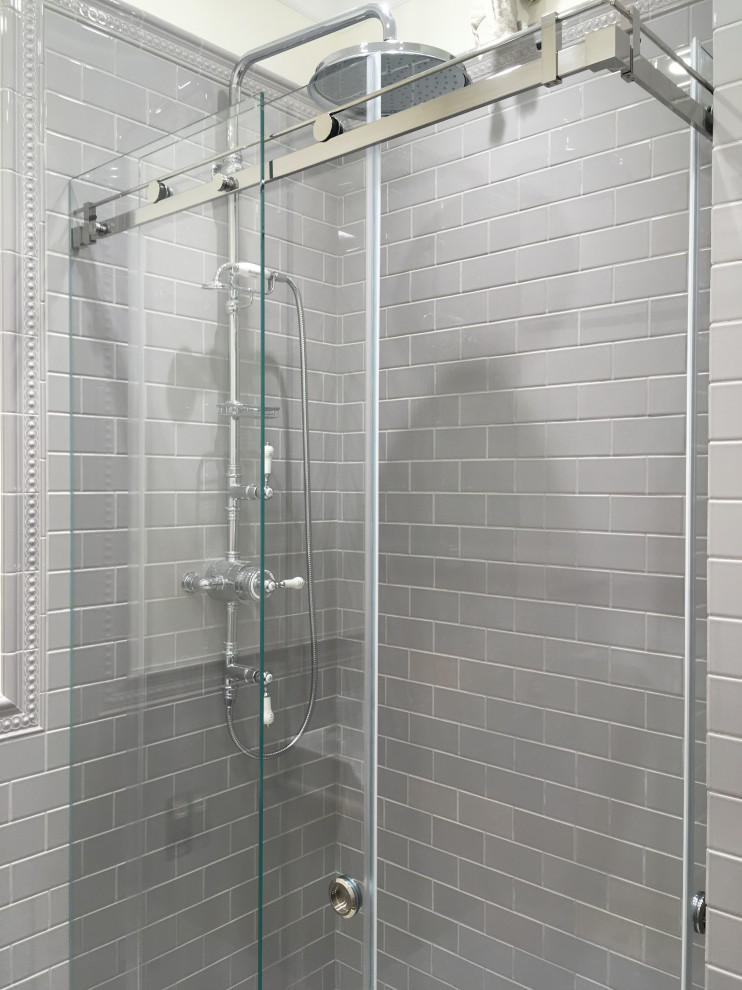 Душевая кабина в квартире