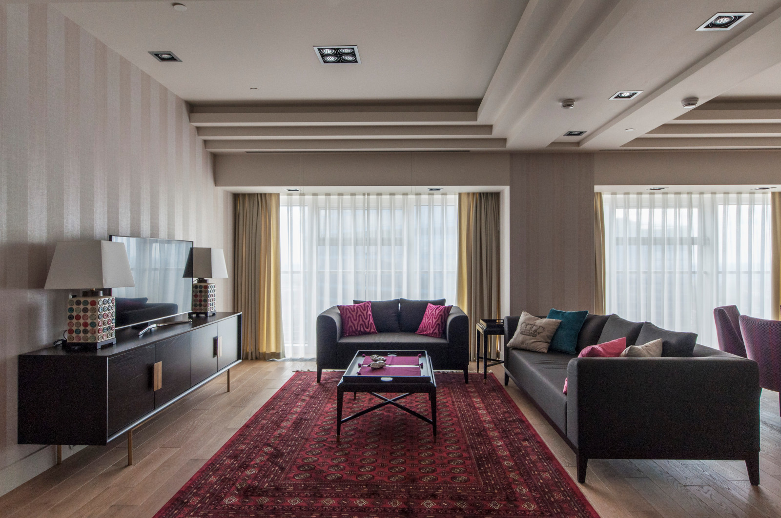 Апартаменты в Меркурий-Сити-Тауэр "Золотая башня" Москва-Сити.