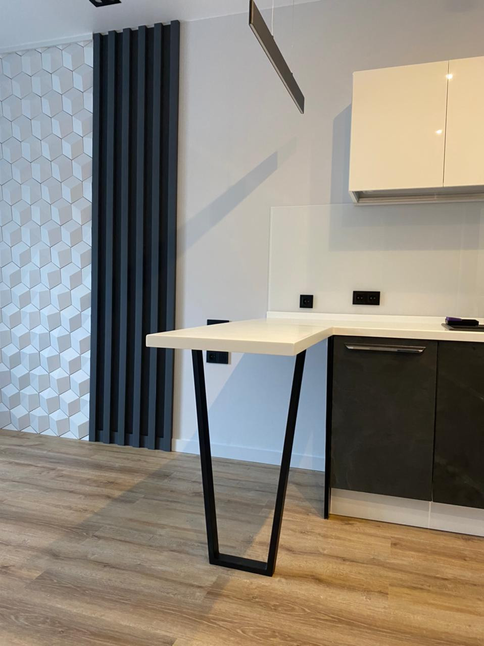 Квартира для семьи с тремя детьми "Стоун терапия"