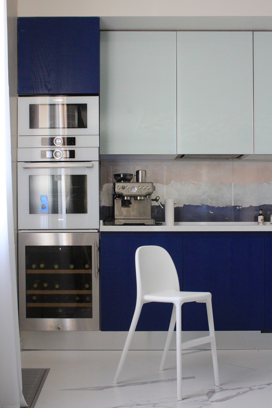 Утро с круассаном