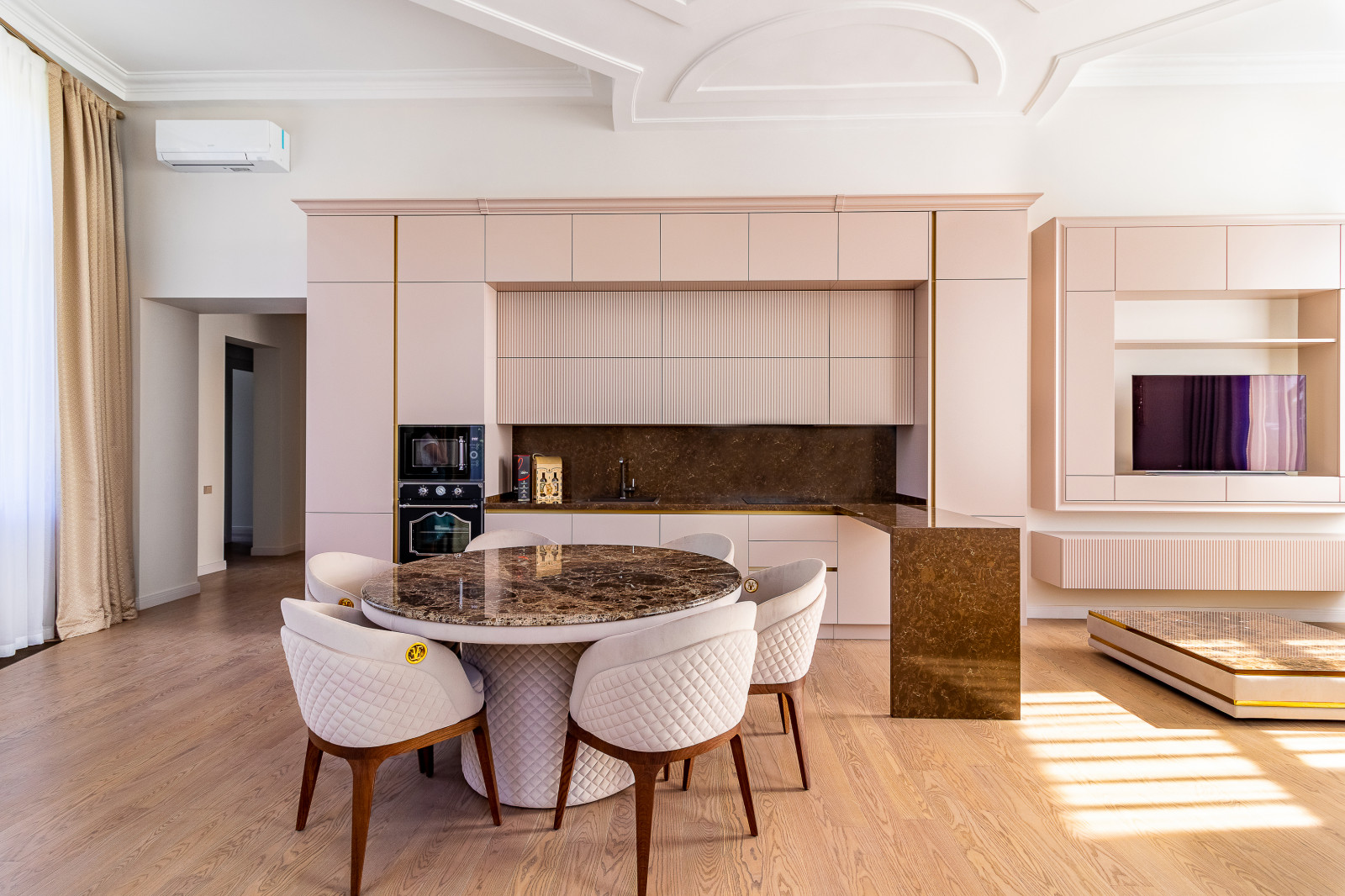 АК Grand Royal Residences. Съемка кухни-гостиной для МК ITALIKA