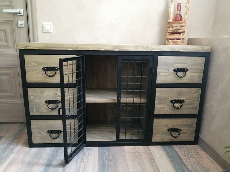 Обложка проекта: Комод с ящиками и железными сетчатыми дверками