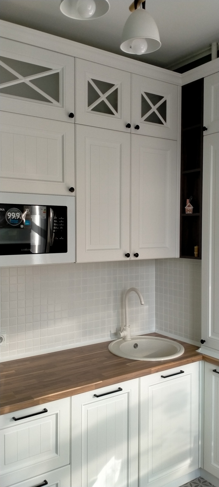 Обложка проекта: Светлая кухня в Сталинке