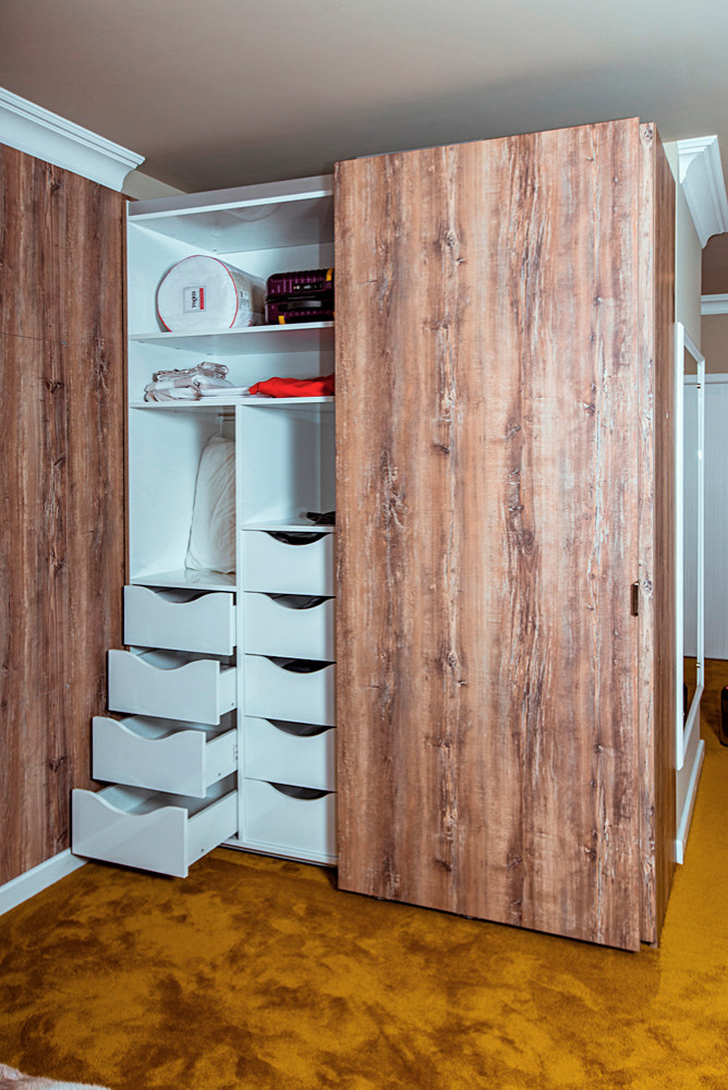 Интерьер 2-х комнатной квартиры от Компании "Одиссей"