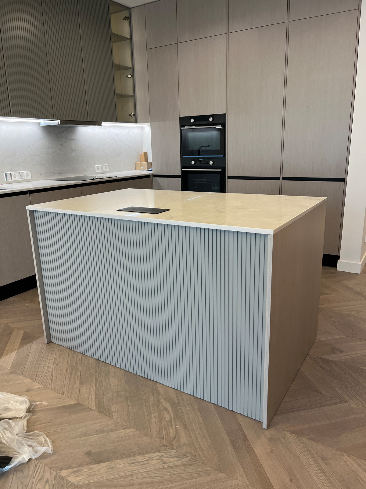 Обложка проекта: Кухня. Москва, Озерковская набережная, дом 6, Клубный Дом Bogenhouse