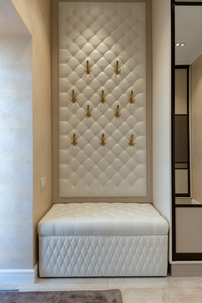 Дом с бассейном