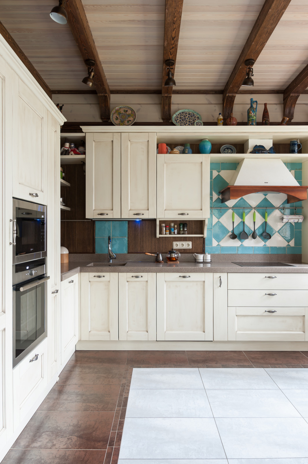 Дом у Медного озера