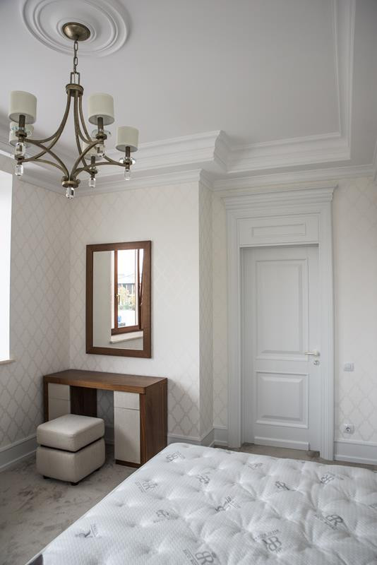 Столярные изделия в коттедж : лестницы, мебель, двери и тд.