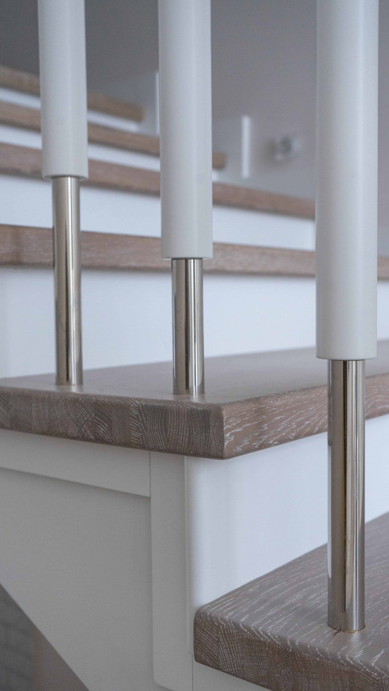 Проект 2 - Обшивка бетонной лестницы дубом и буком в Московской области