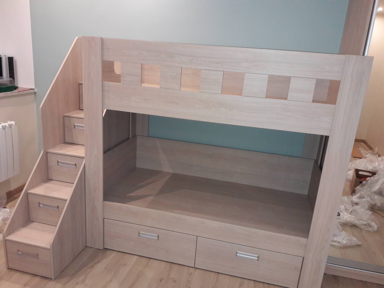 Детская мебель