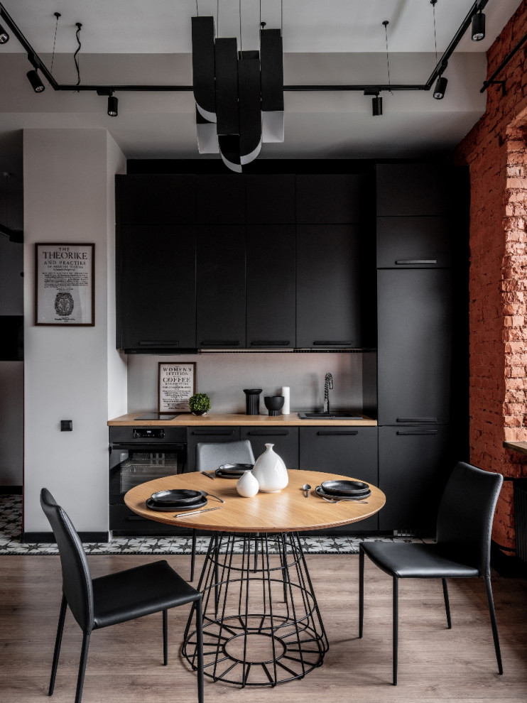 Обложка проекта: Квартира-офис на "Флаконе". Лофт в классическом английском стиле