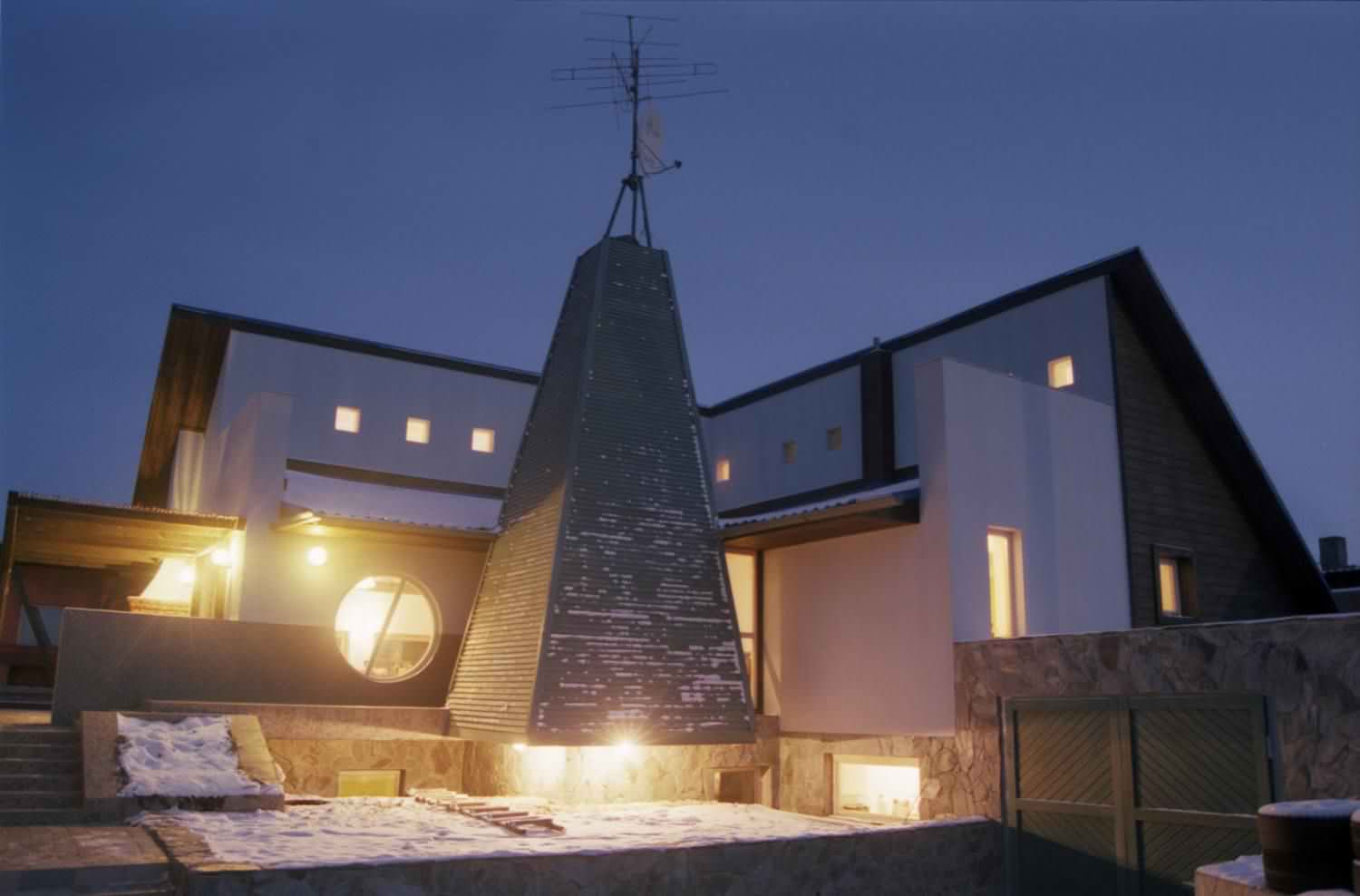 Ёлка у Ивановой