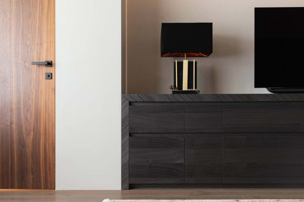 Брутальная спальня в загородном доме