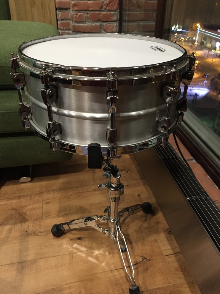 Гостиная, мягкая зона, торшер