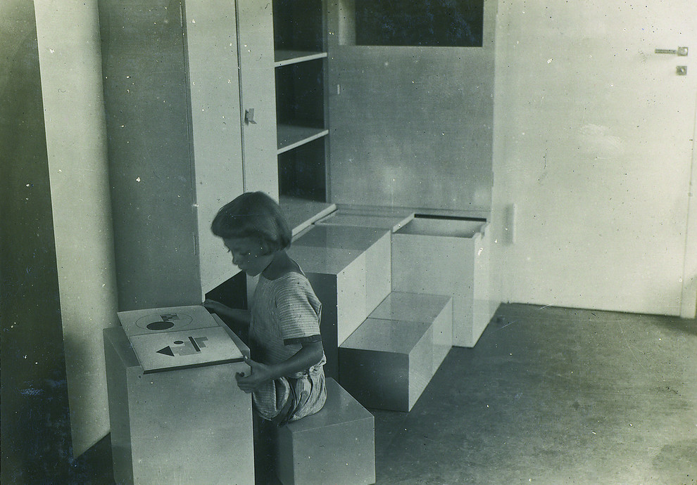 Мир дизайна: К истокам модернизма — первое здание Баухауса