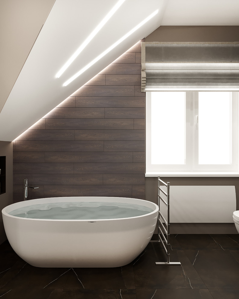 Сан. узел на втором этаже.