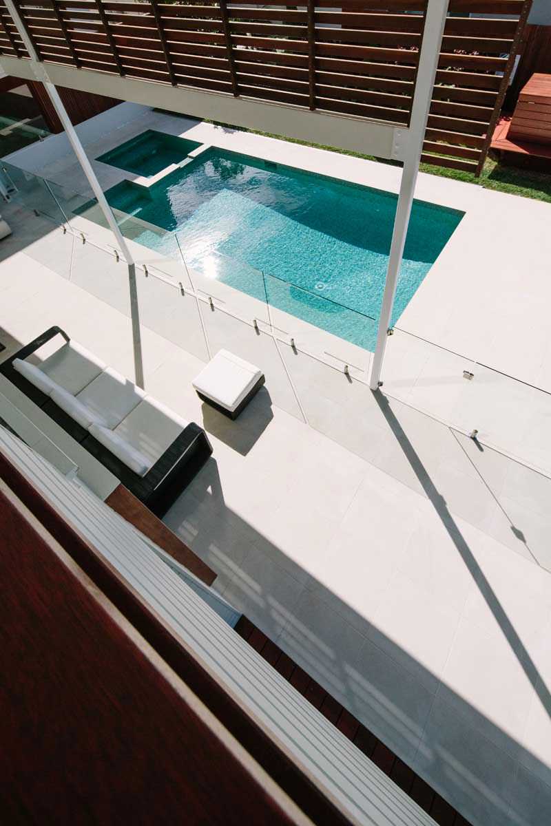 Стеклянные ограждения лестниц