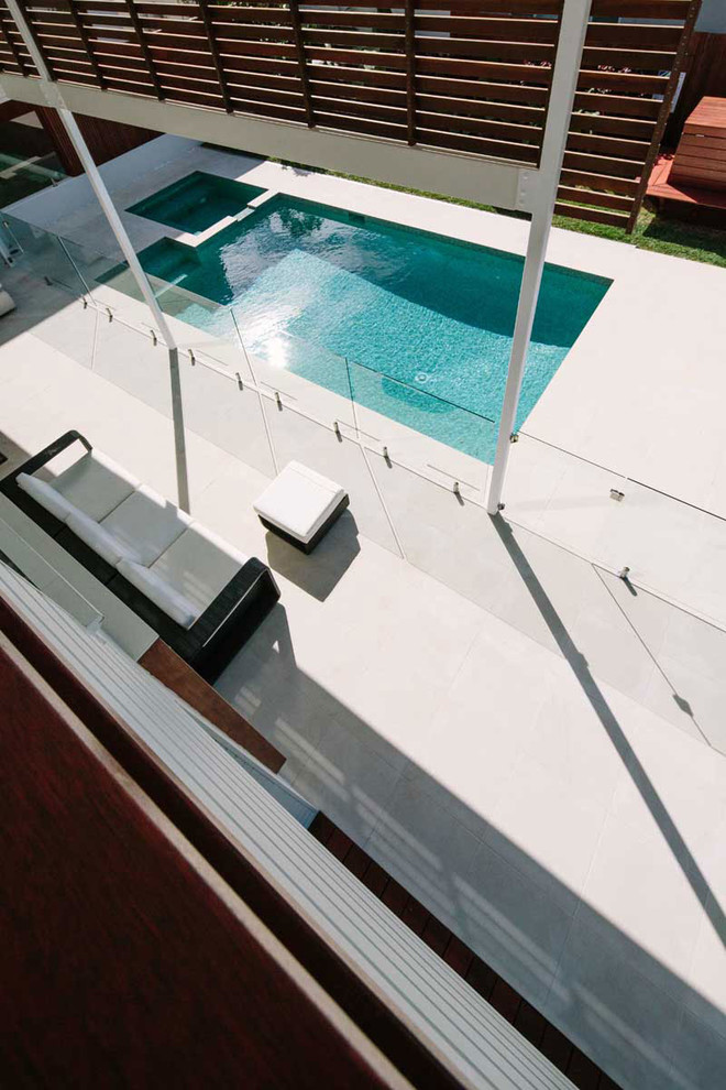 Стеклянные ограждения лестниц