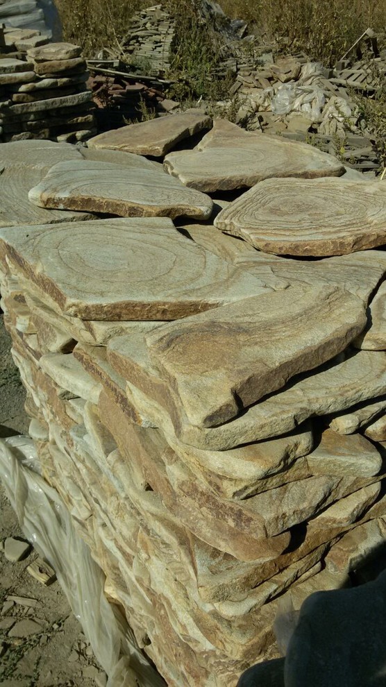 Песчаник жёлто-коричневый