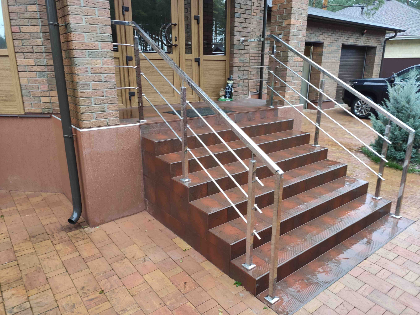 Уличное ограждение