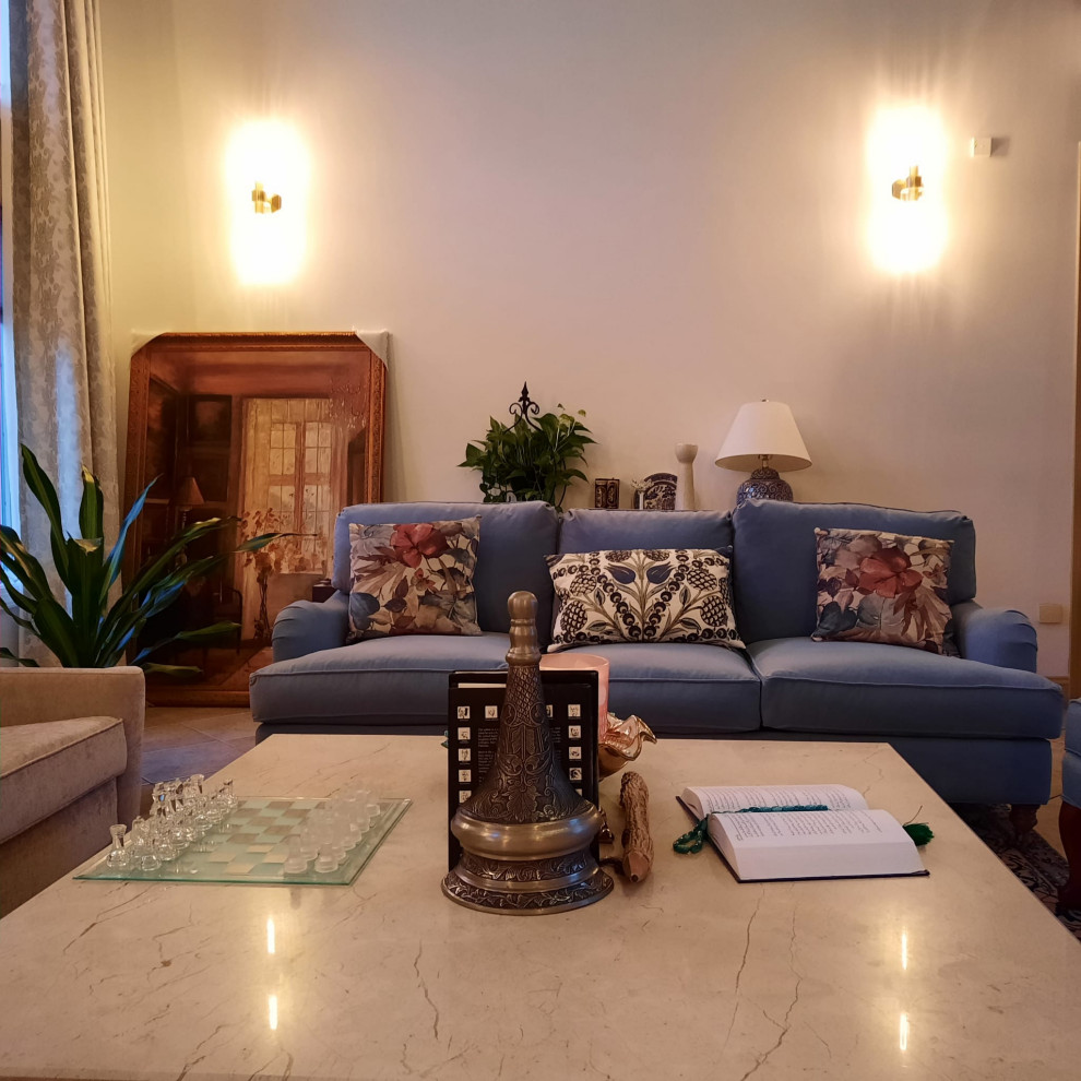 Transitional house decoration