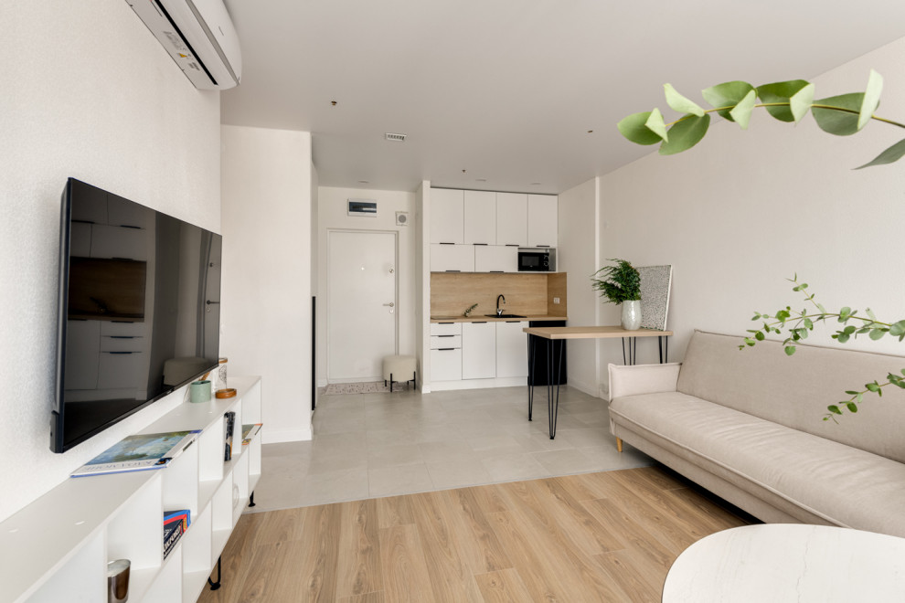 Light one bedroom apartment