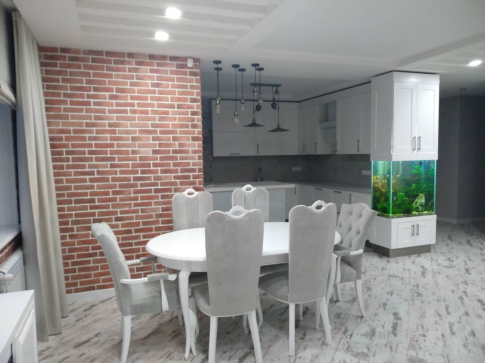 Текстильное оформление 3-х  квартиры