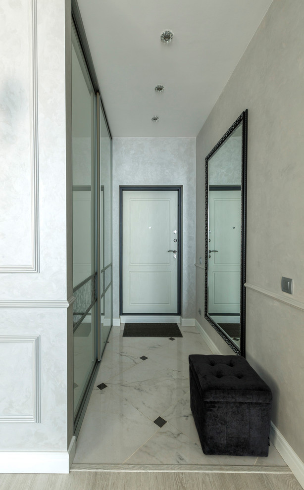 Студия на Пр. комарова