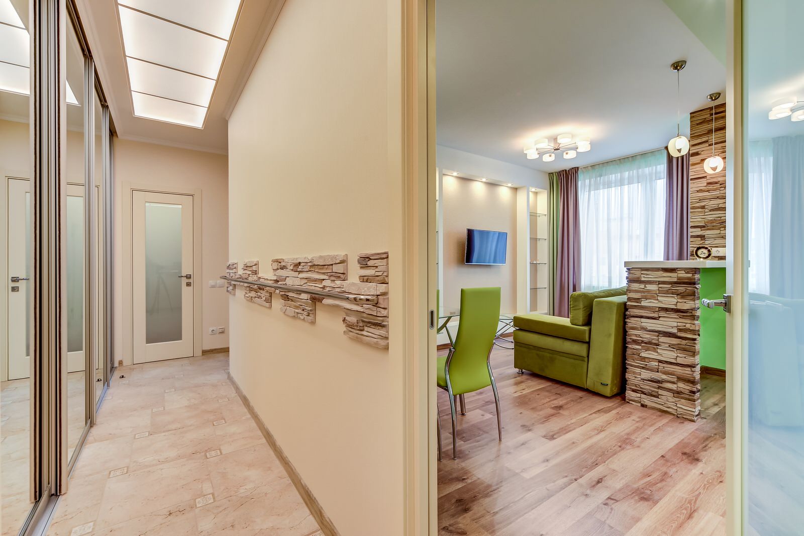 2к квартира, пр. Орджоникидзе, Спб.