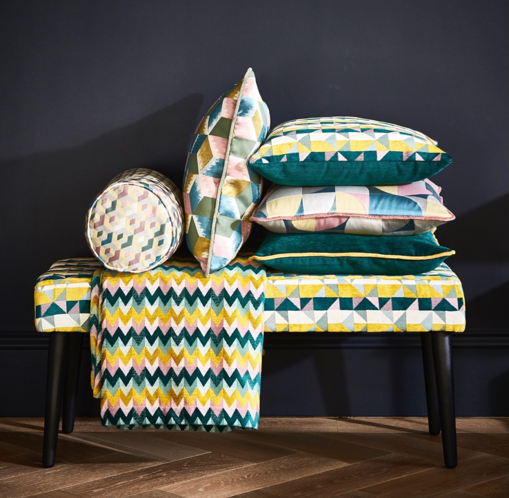 Наша подборка текстиля с геометрией