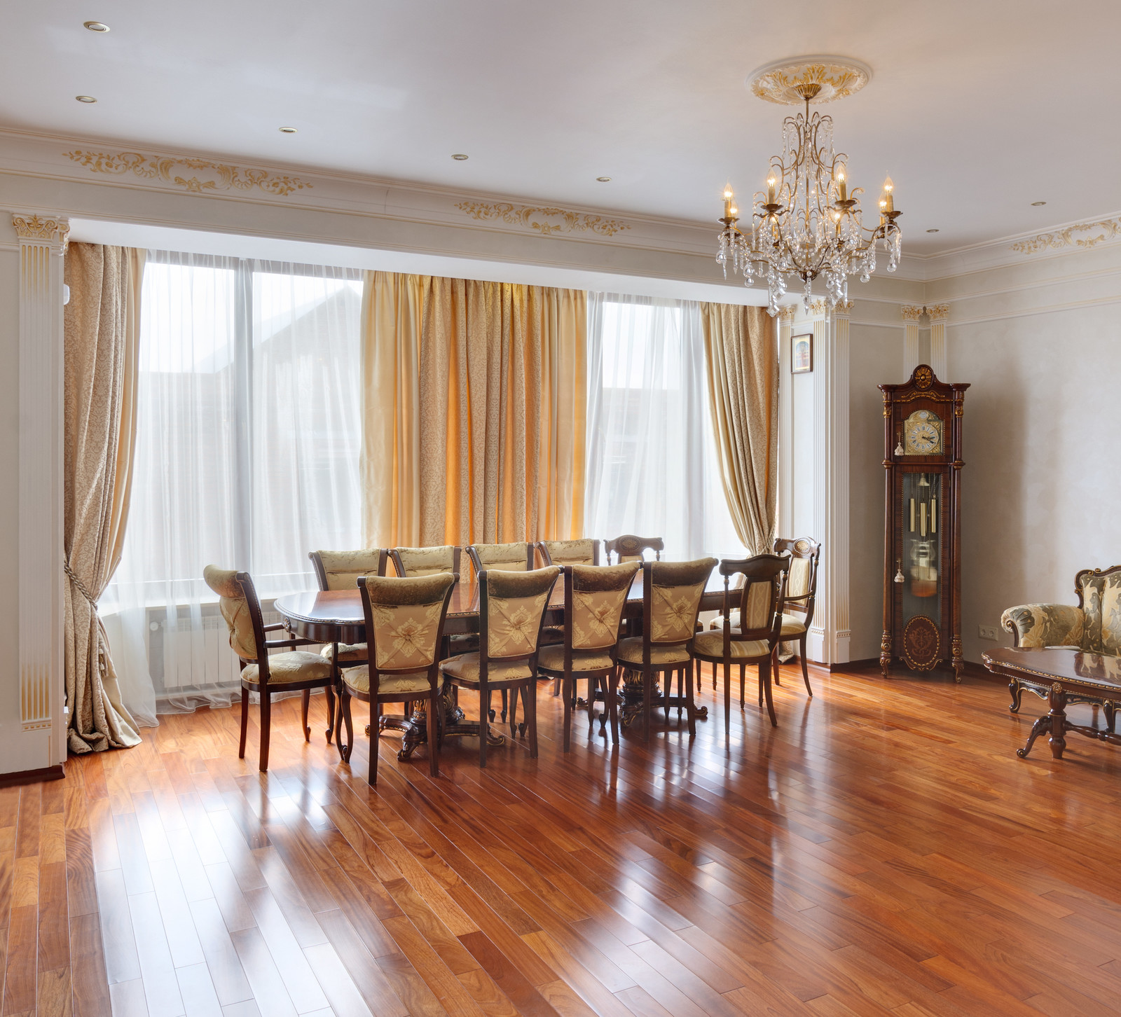 Усадьба в традиционном классическом стиле